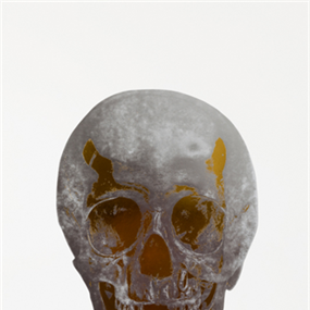 The Dead (Silver Gloss Oriental Gold Skull) by Damien Hirst