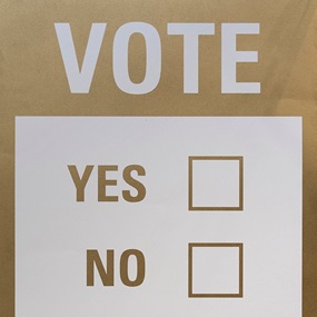 Yes Or No (First Edition) by ±MAISMENOS±