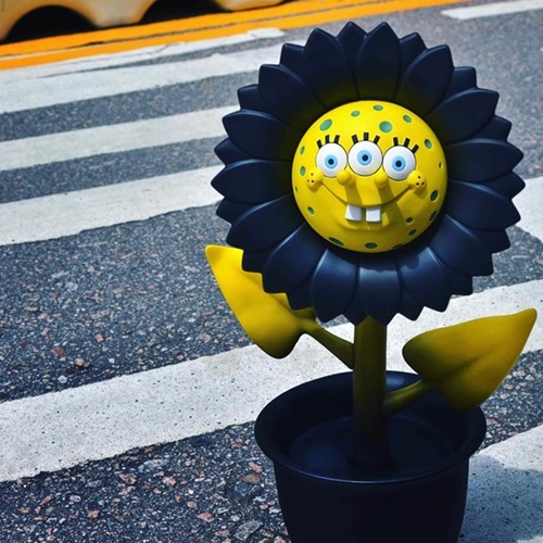 Sun Flower Sculpture - Spongebob (Dark Force Special Edition) by Ron English