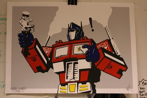 Optimus Primed (Grey) by Ryan Callanan