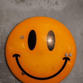 Smiley Riot Shield (Ninth Edition (Sunburst)) by James Cauty