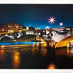 Women Are Heroes Exhibition In Paris - Pont Louis-Philippe by JR