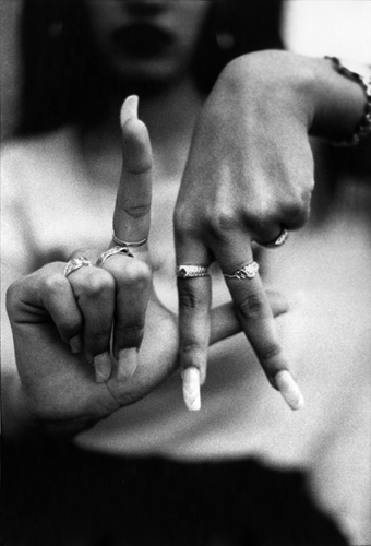 LA Fingers  by Estevan Oriol
