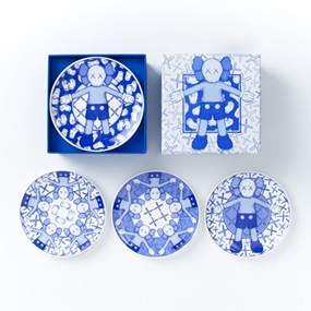 Holiday: Ceramic Plate Set by Kaws