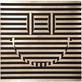 Smiley (Silver) by Carl Cashman