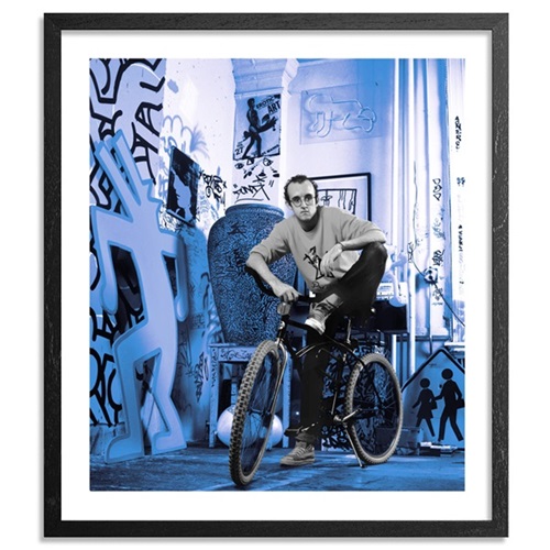 Keith Haring, New York 1985 (Blue Edition) by Janette Beckman