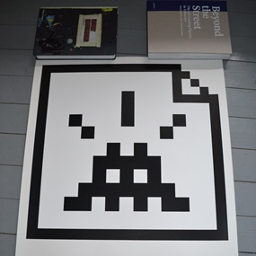 Space File (Black) by Space Invader