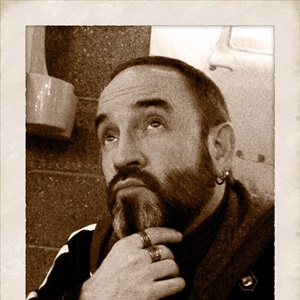 Glenn Barr Happiness ポスター 50枚限定 直筆サイン入り Glenn Barr Happiness ポスター 50枚限定 直筆サイン入り