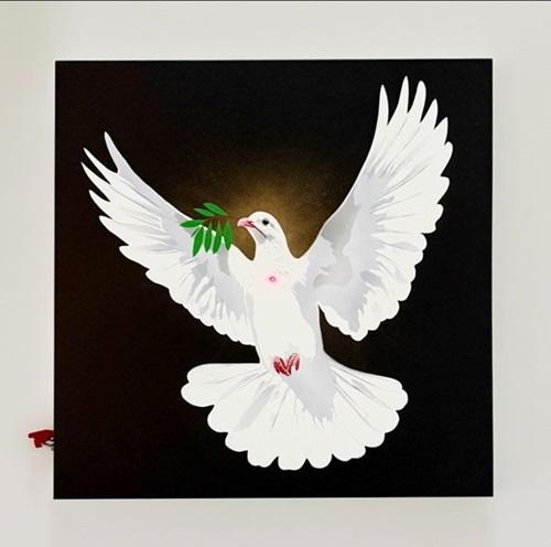 The Last Flight (Black) by Fake