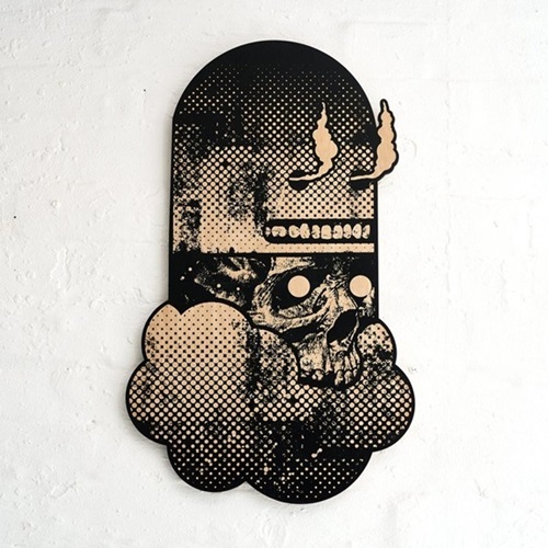 Echohead (Black) by Michael Reeder