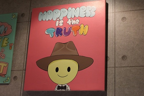 Happiness Is The Truth (Pink Edition) by Mina Kwon