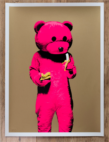 Bear (Gold) by Luap