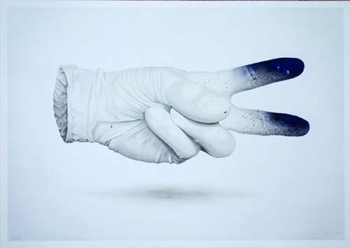 Glove  by Nuno Viegas